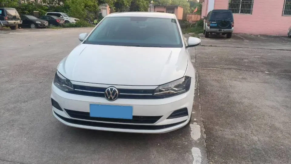 2023 Volkswagen Polo 1.5L 110HP L4 6AT,autocango,china used car exporter,china ev exporter,chinese used car exporter,chinese used ev exporter