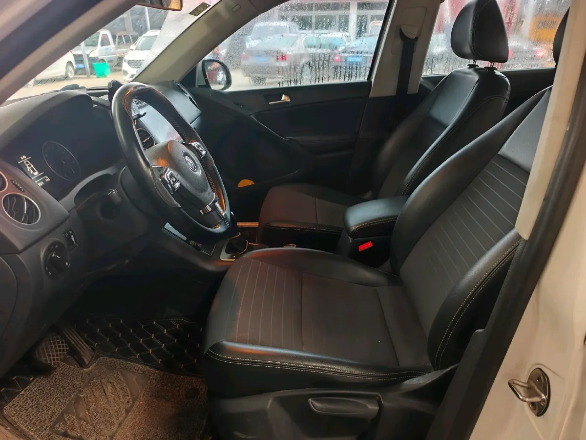 2017 MAXUS T60 2.0T 224HP L4 6AT,autocango,china used car exporter,china ev exporter,chinese used car exporter,chinese used ev exporter
