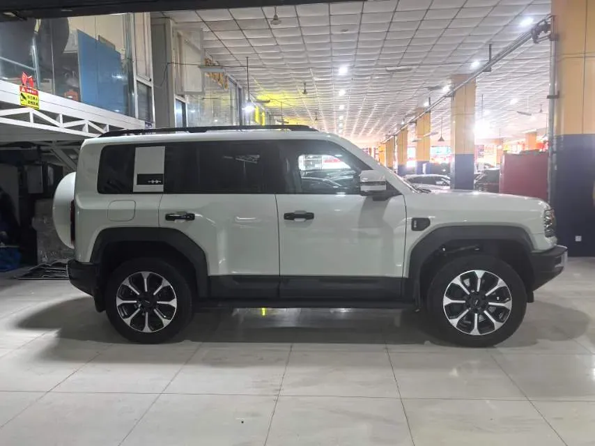 2023 FangChengBao Bao 5 1.5T 194HP L4 E-CVT PHEV 31.8KWH,autocango,china used car exporter,china ev exporter,chinese used car exporter,chinese used ev exporter