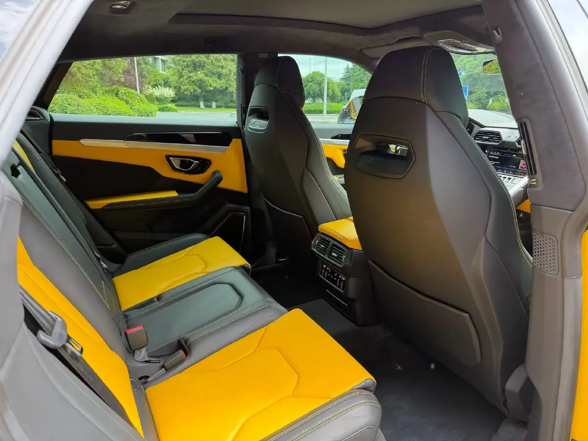 2021 Lamborghini Urus 4.0T 641HP V8 8AT,autocango,china used car exporter,china ev exporter,chinese used car exporter,chinese used ev exporter