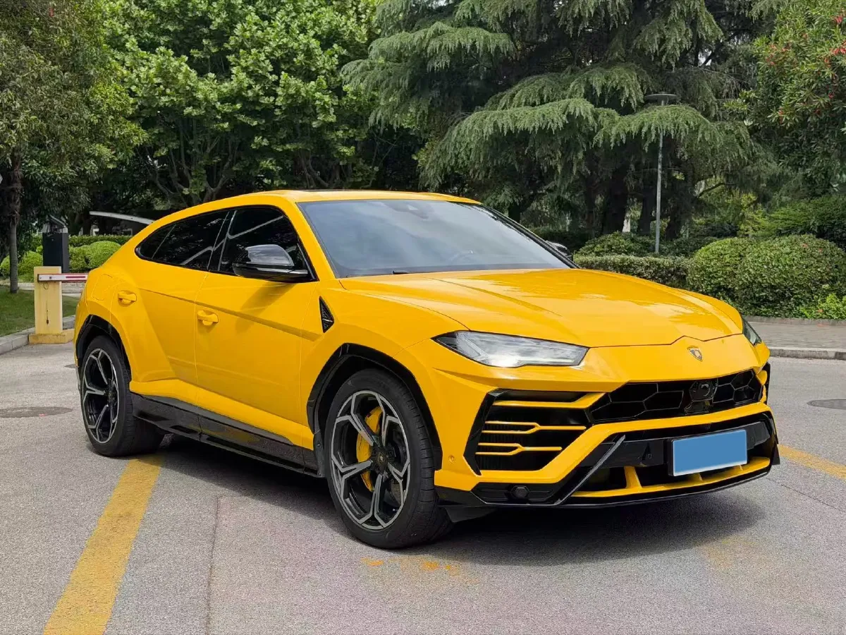 2021 Lamborghini Urus 4.0T 641HP V8 8AT,autocango,china used car exporter,china ev exporter,chinese used car exporter,chinese used ev exporter