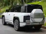 2023 YangWang U8 2.0T 272HP L4 REEV 49.05KWH
