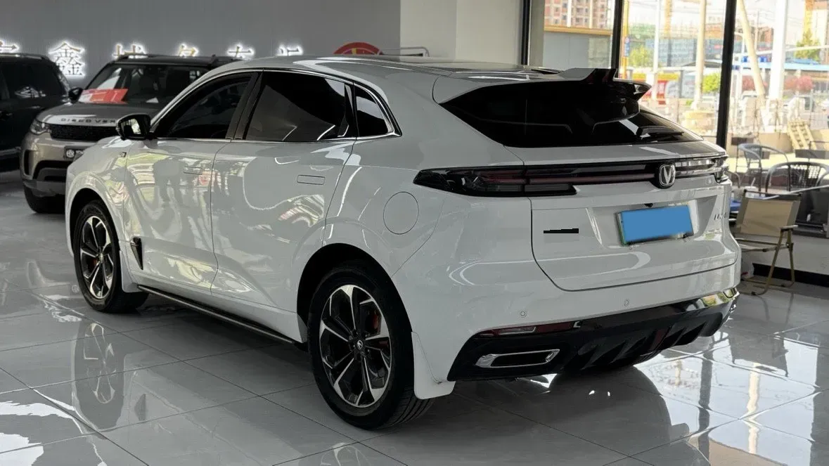 2023 ChangAn UNI-K iDD 1.5T 170HP L4 6TCT PHEV 28.39KWH,autocango,china used car exporter,china ev exporter,chinese used car exporter,chinese used ev exporter