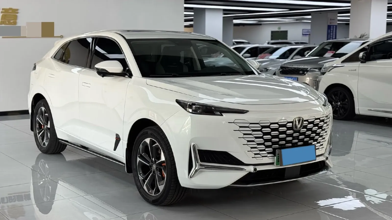 2023 ChangAn UNI-K iDD 1.5T 170HP L4 6TCT PHEV 28.39KWH,autocango,china used car exporter,china ev exporter,chinese used car exporter,chinese used ev exporter