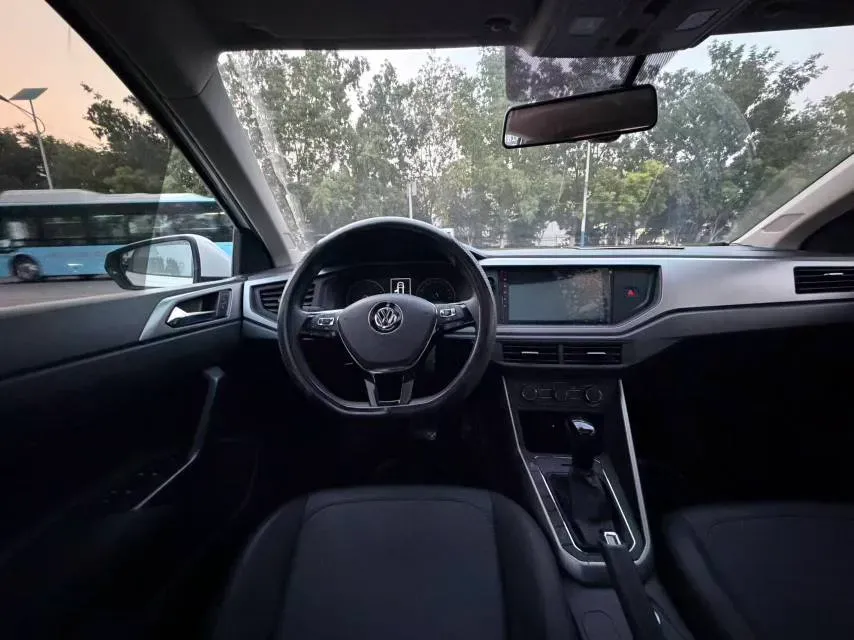 2019 Volkswagen Polo 1.5L 113HP L4 6AT,autocango,china used car exporter,china ev exporter,chinese used car exporter,chinese used ev exporter