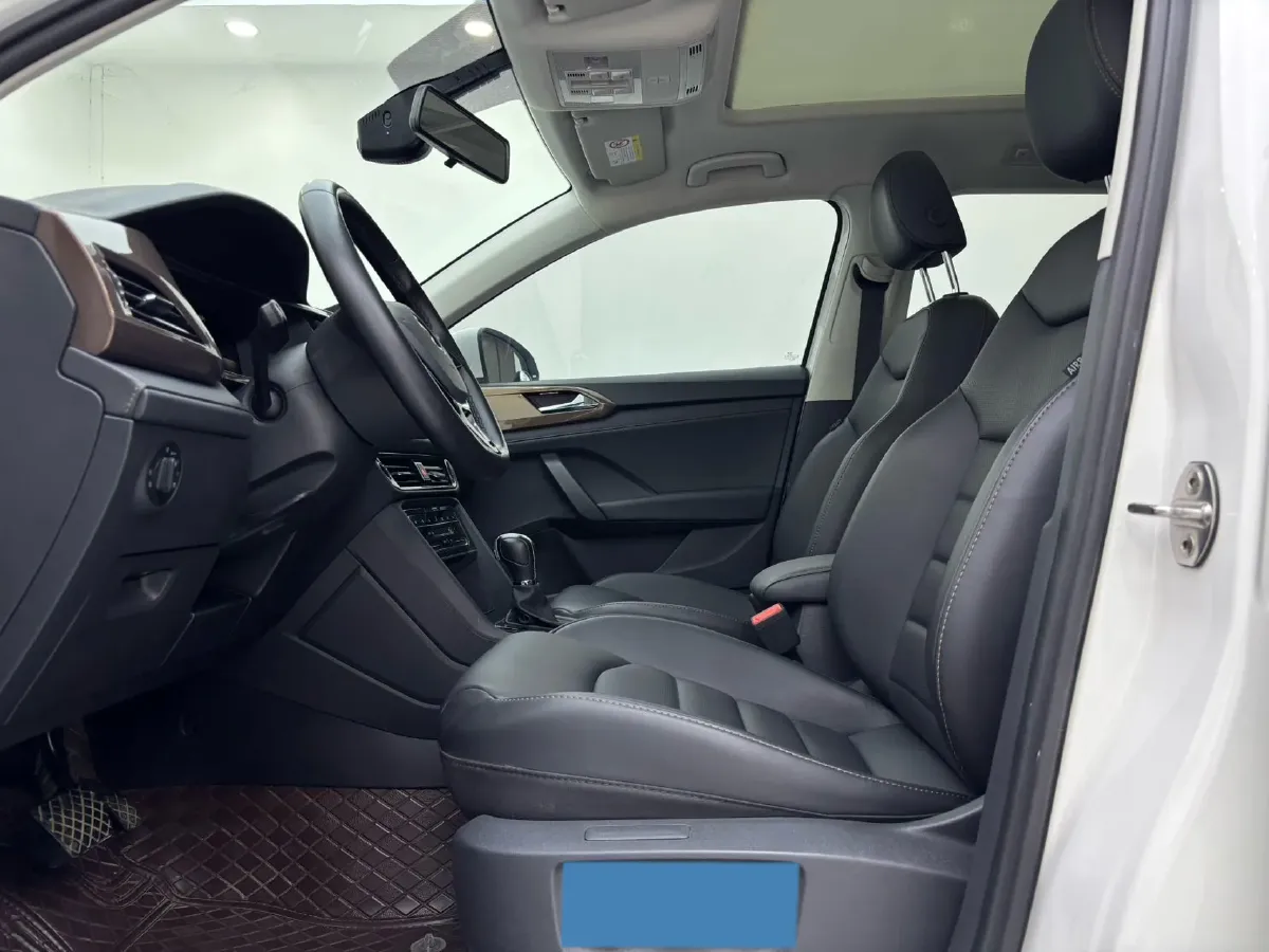 2022 Volkswagen Tharu 1.4T 150HP L4 7DCT,autocango,china used car exporter,china ev exporter,chinese used car exporter,chinese used ev exporter