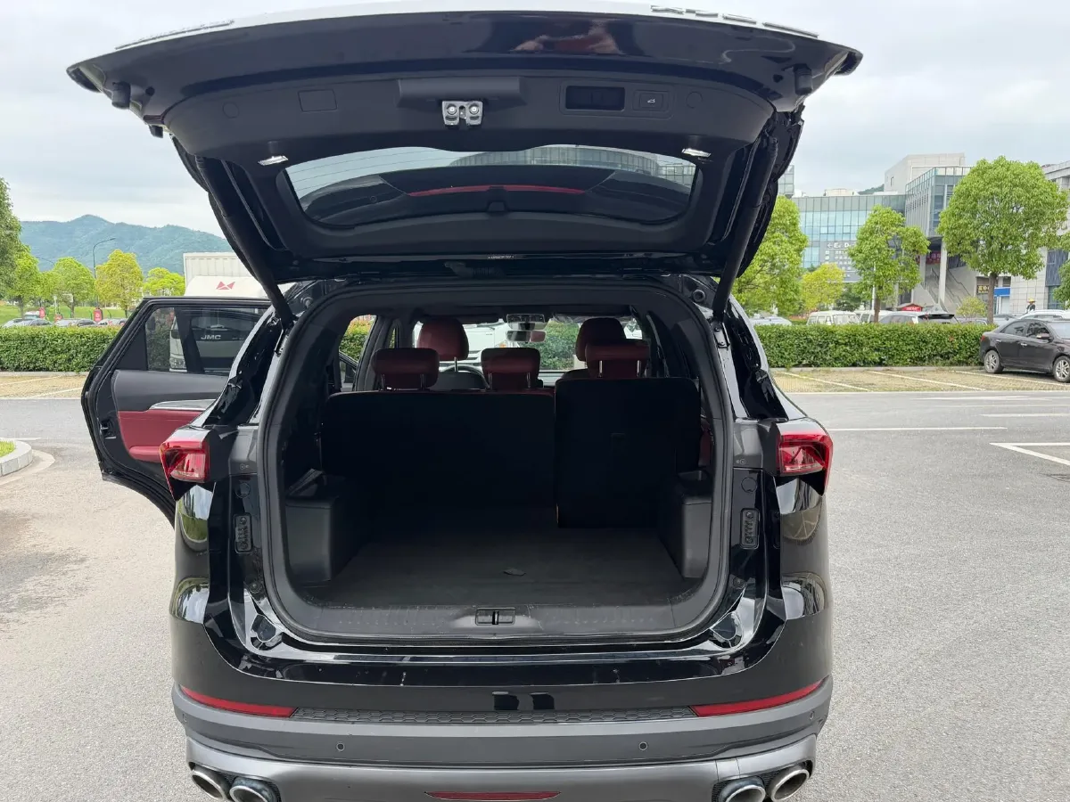 2024 Jetour X70 Plus 1.6T 197HP L4 7DCT,autocango,china used car exporter,china ev exporter,chinese used car exporter,chinese used ev exporter