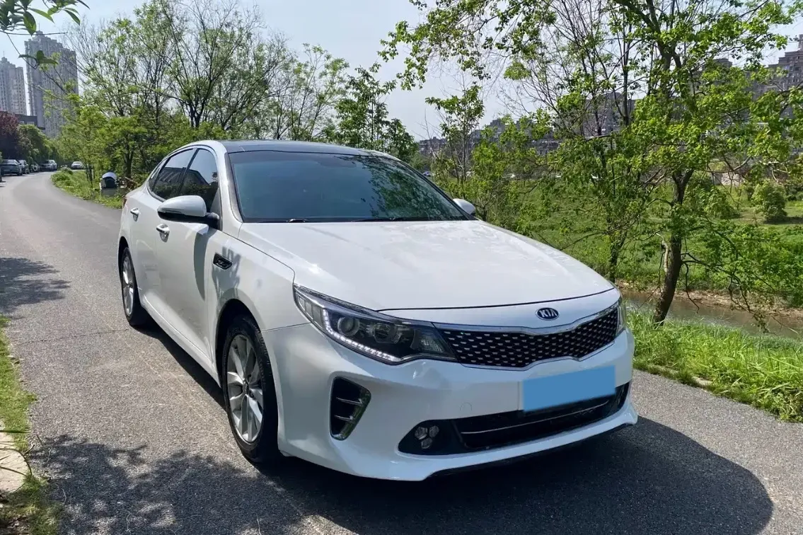 2016 Kia K5 1.6T 180HP L4 7DCT,autocango,china used car exporter,china ev exporter,chinese used car exporter,chinese used ev exporter