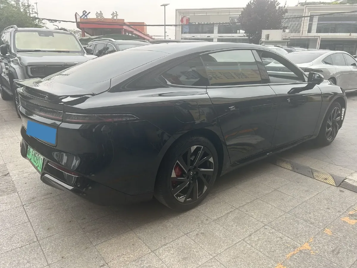 2024 DongFeng eπ eπ007 REEV 105HP REEV 28.4KWH,autocango,china used car exporter,china ev exporter,chinese used car exporter,chinese used ev exporter