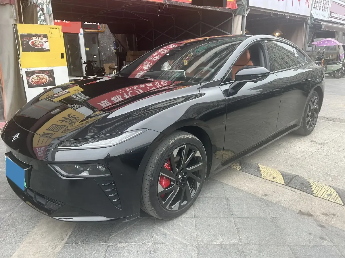 2024 DongFeng eπ eπ007 REEV 105HP REEV 28.4KWH,autocango,china used car exporter,china ev exporter,chinese used car exporter,chinese used ev exporter
