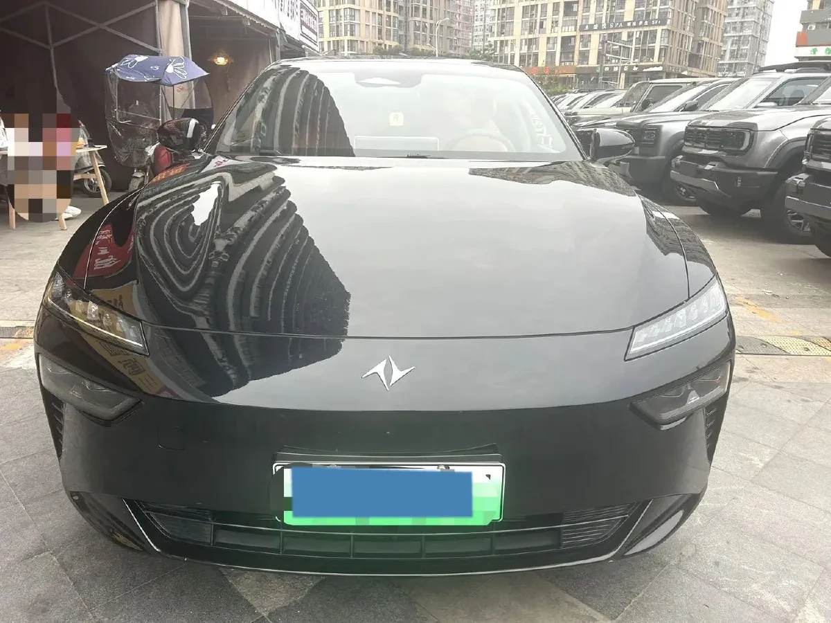 2024 DongFeng eπ eπ007 REEV 105HP REEV 28.4KWH,autocango,china used car exporter,china ev exporter,chinese used car exporter,chinese used ev exporter
