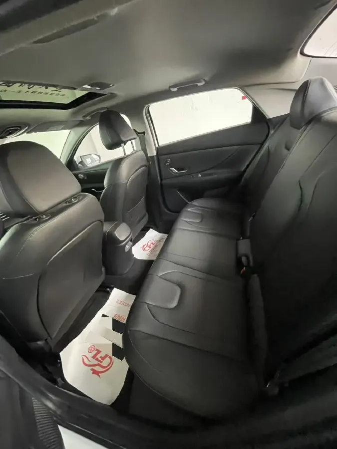 2021 Hyundai Elantra 1.5L 115HP L4 CVT,autocango,china used car exporter,china ev exporter,chinese used car exporter,chinese used ev exporter