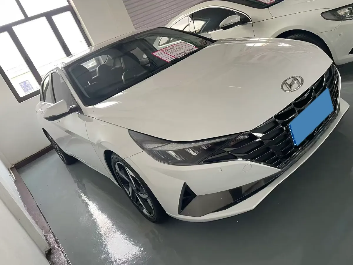 2021 Hyundai Elantra 1.5L 115HP L4 CVT,autocango,china used car exporter,china ev exporter,chinese used car exporter,chinese used ev exporter
