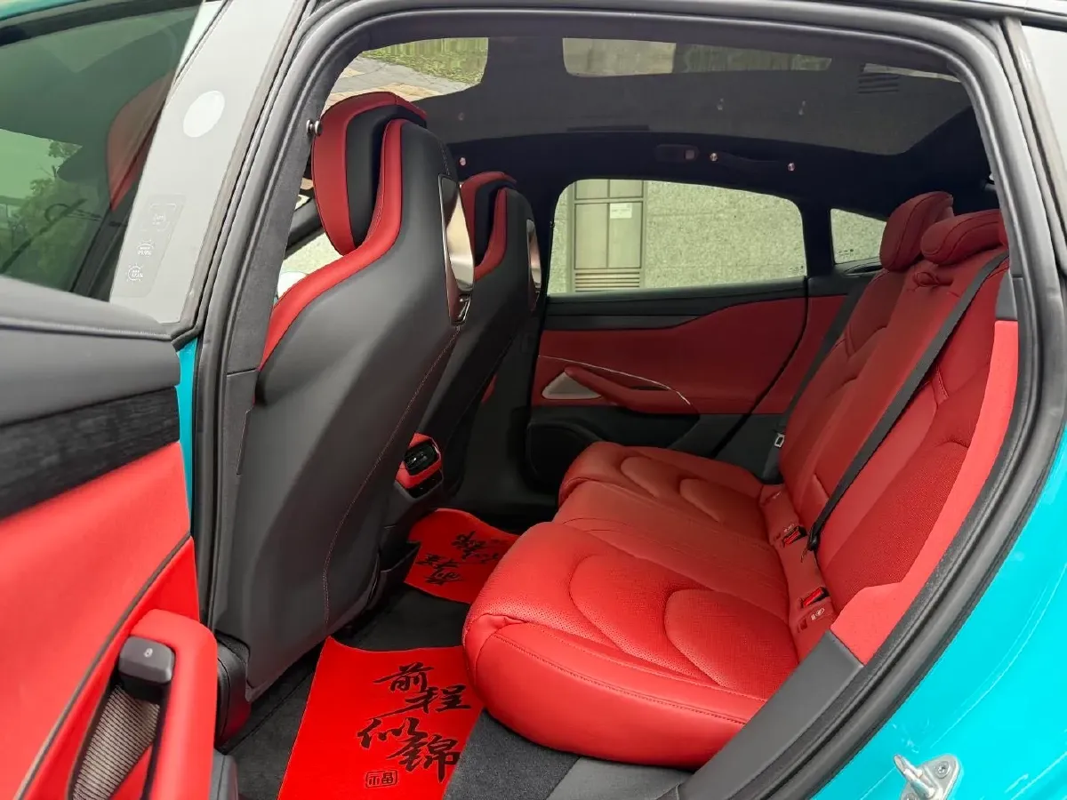 2024 MI SU7 BEV 101KWH,autocango,china used car exporter,china ev exporter,chinese used car exporter,chinese used ev exporter