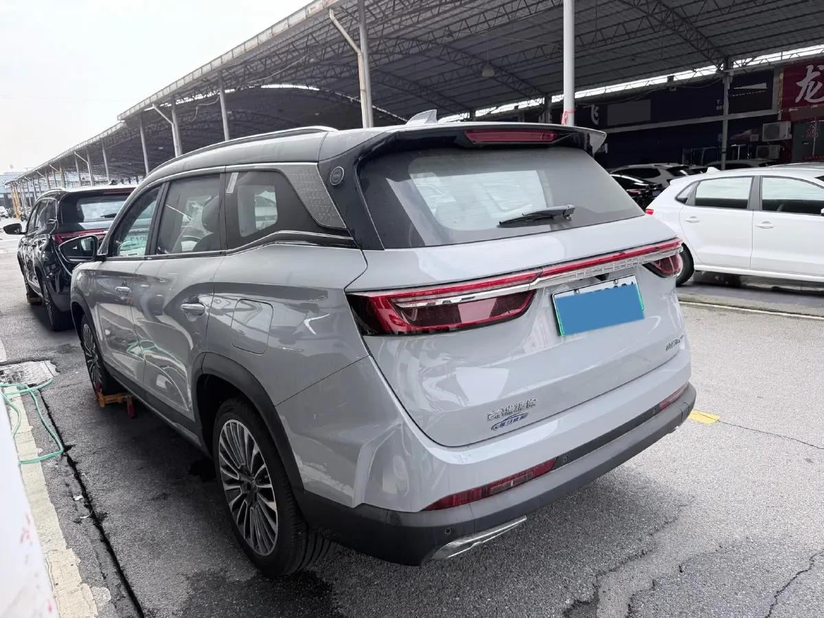 2023 Jetour Traveller 2.0T 254HP L4 7DCT,autocango,china used car exporter,china ev exporter,chinese used car exporter,chinese used ev exporter