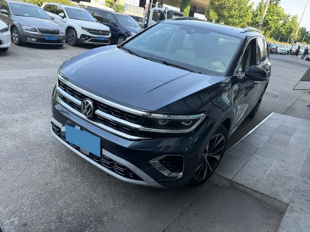 2022 Volkswagen Talagon 2.5T 299HP V6 7DCT,autocango,china used car exporter,china ev exporter,chinese used car exporter,chinese used ev exporter