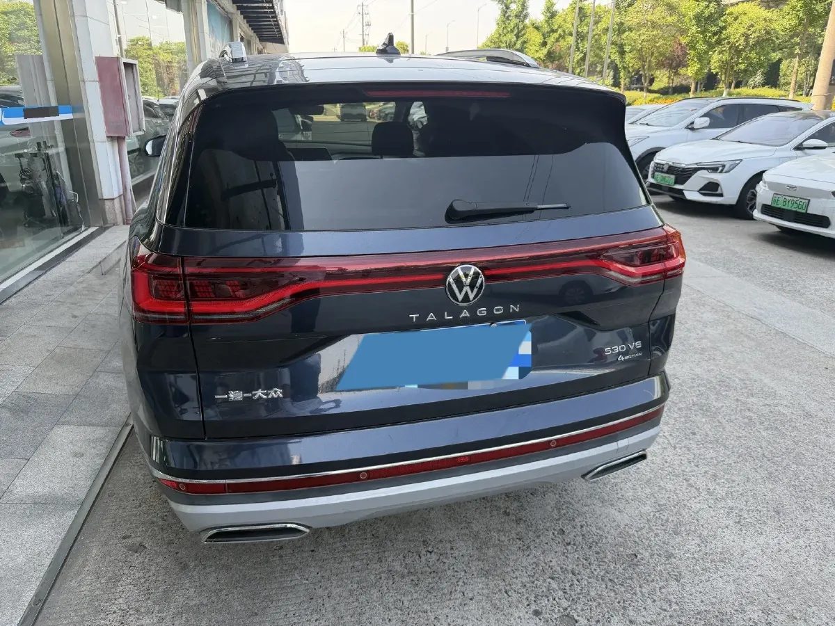 2022 Volkswagen Talagon 2.5T 299HP V6 7DCT,autocango,china used car exporter,china ev exporter,chinese used car exporter,chinese used ev exporter