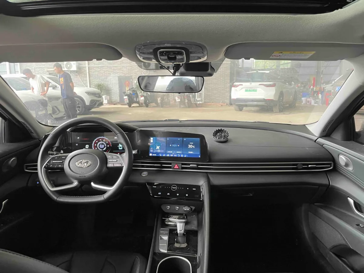 2022 Hyundai Elantra 1.5L 115HP L4 CVT,autocango,china used car exporter,china ev exporter,chinese used car exporter,chinese used ev exporter