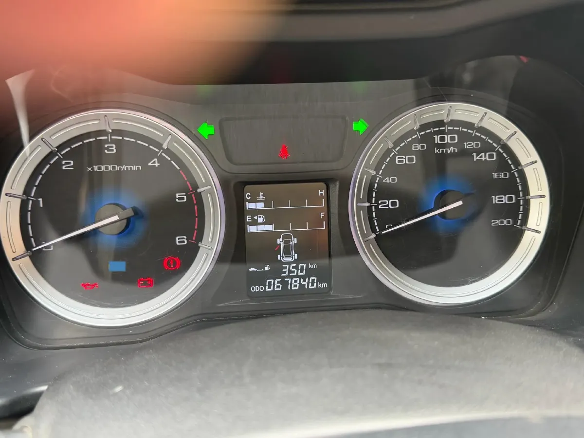 2018 Isuzu RE-MAX Jim 2.8T 116HP L4 5MT,autocango,china used car exporter,china ev exporter,chinese used car exporter,chinese used ev exporter