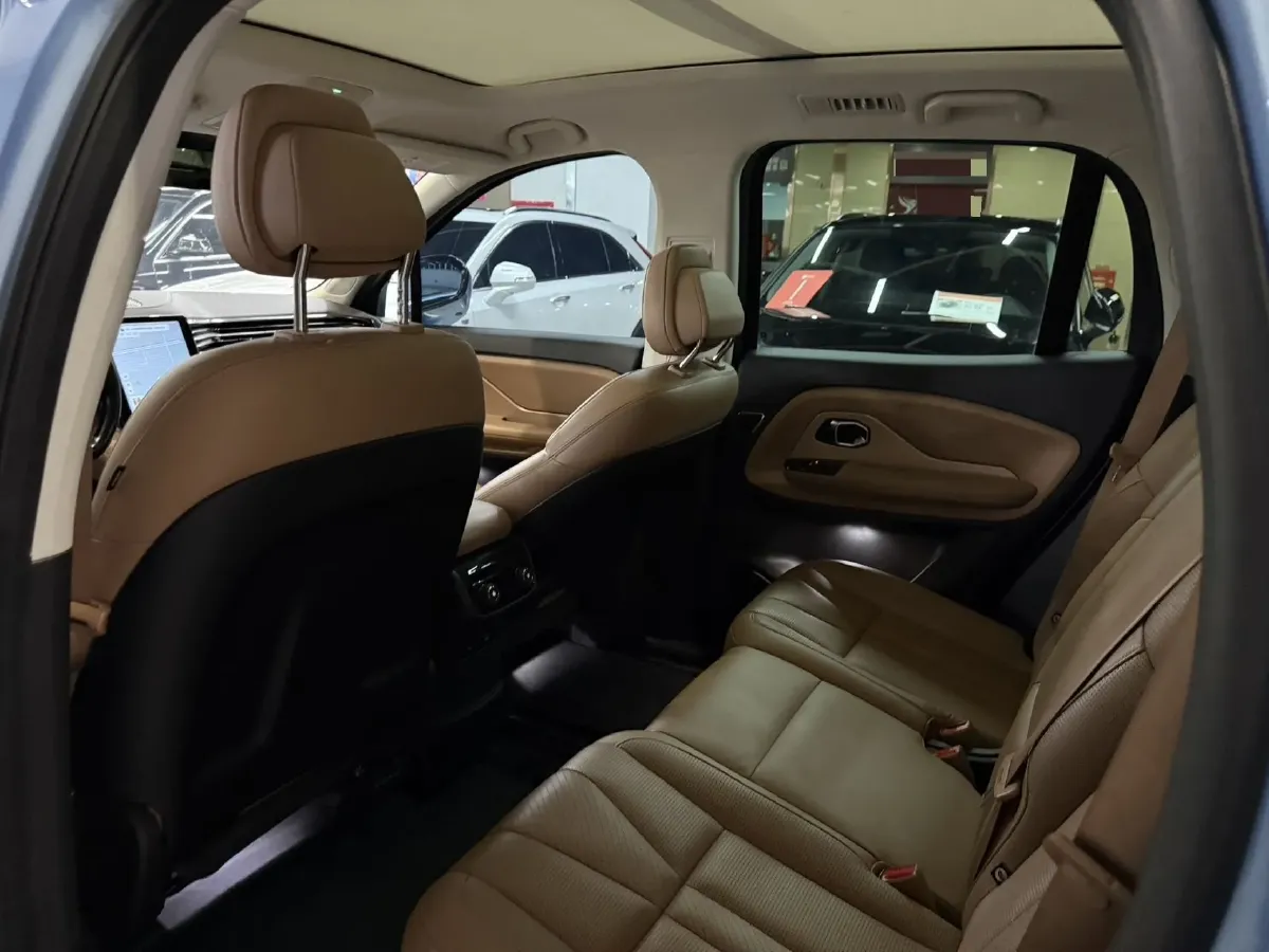 2018 NIO ES8 BEV 70KWH,autocango,china used car exporter,china ev exporter,chinese used car exporter,chinese used ev exporter
