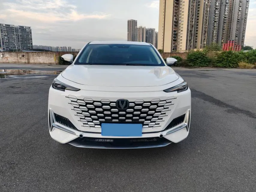 2023 ChangAn UNI-K 2.0T 233HP L4 8AT,autocango,china used car exporter,china ev exporter,chinese used car exporter,chinese used ev exporter