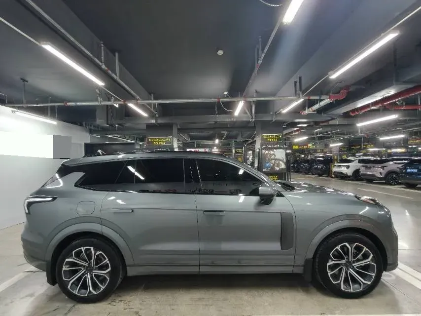 2021 Buick GL8 2.0T 237HP L4 9AT,autocango,china used car exporter,china ev exporter,chinese used car exporter,chinese used ev exporter