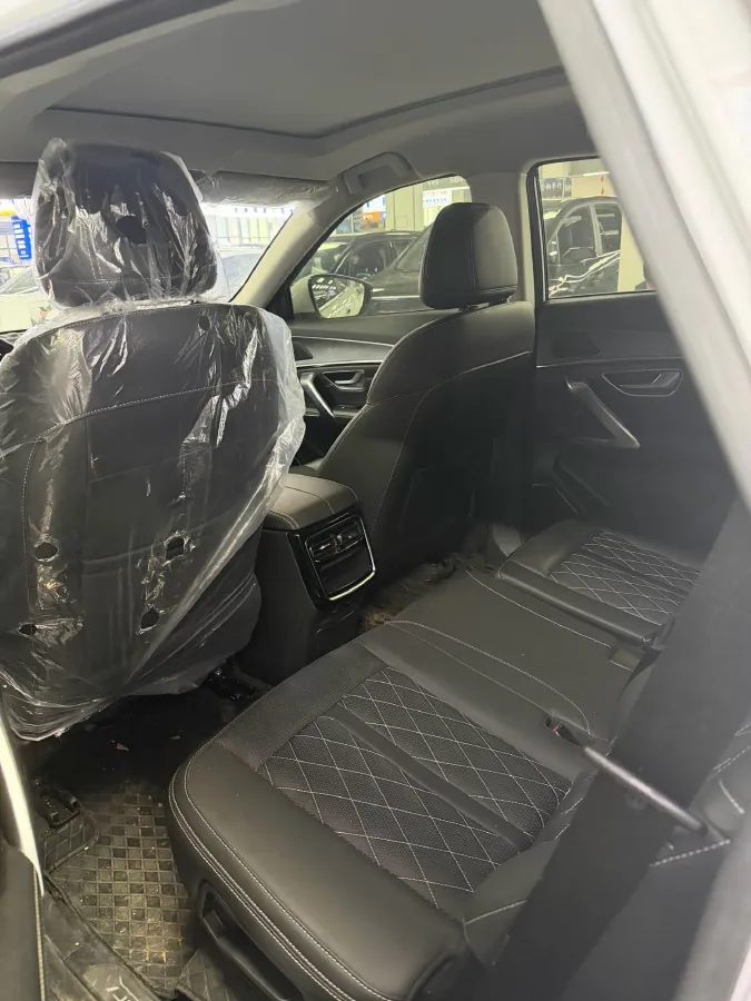 2024 Jetour X70 Plus 1.5T 156HP L4 6DCT,autocango,china used car exporter,china ev exporter,chinese used car exporter,chinese used ev exporter