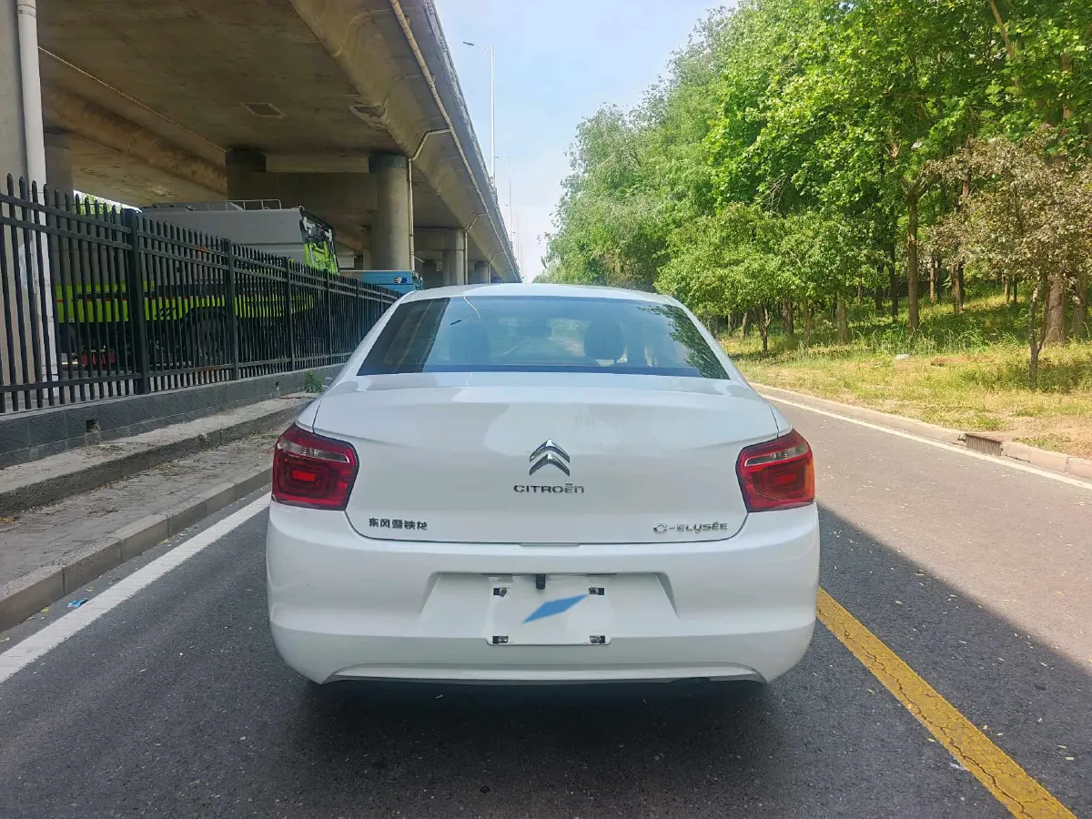2018 Citroen Elysee 1.6L 117HP L4 5MT,autocango,china used car exporter,china ev exporter,chinese used car exporter,chinese used ev exporter