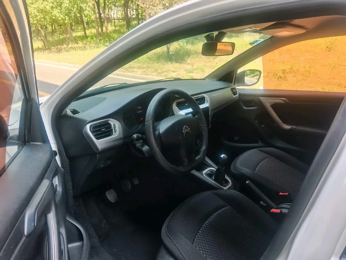 2018 Citroen Elysee 1.6L 117HP L4 5MT,autocango,china used car exporter,china ev exporter,chinese used car exporter,chinese used ev exporter