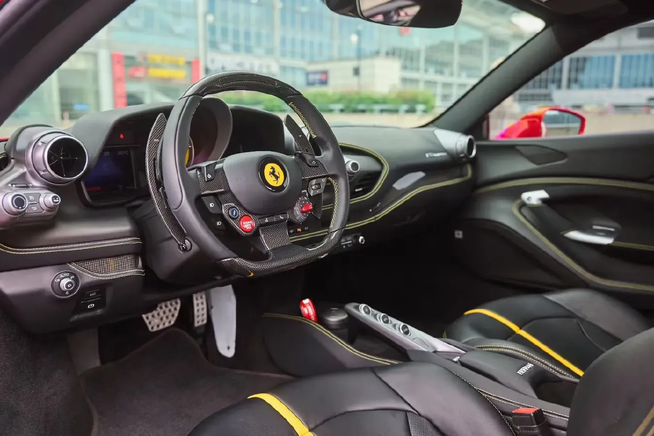 2019 Aston Martin DB11 5.2T 639HP V12 8AT,autocango,china used car exporter,china ev exporter,chinese used car exporter,chinese used ev exporter