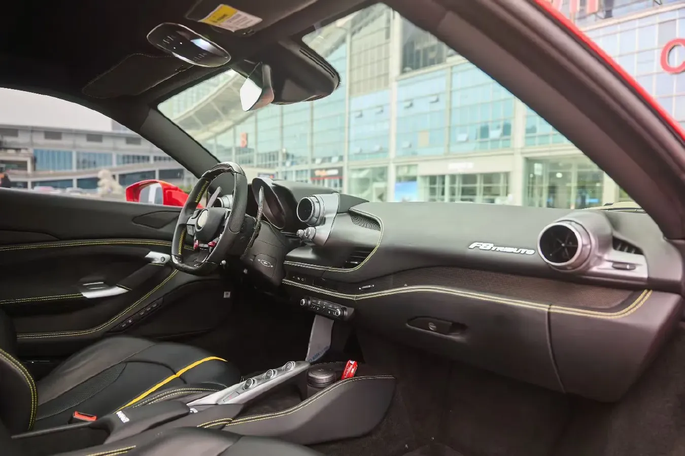 2019 Aston Martin DB11 5.2T 639HP V12 8AT,autocango,china used car exporter,china ev exporter,chinese used car exporter,chinese used ev exporter