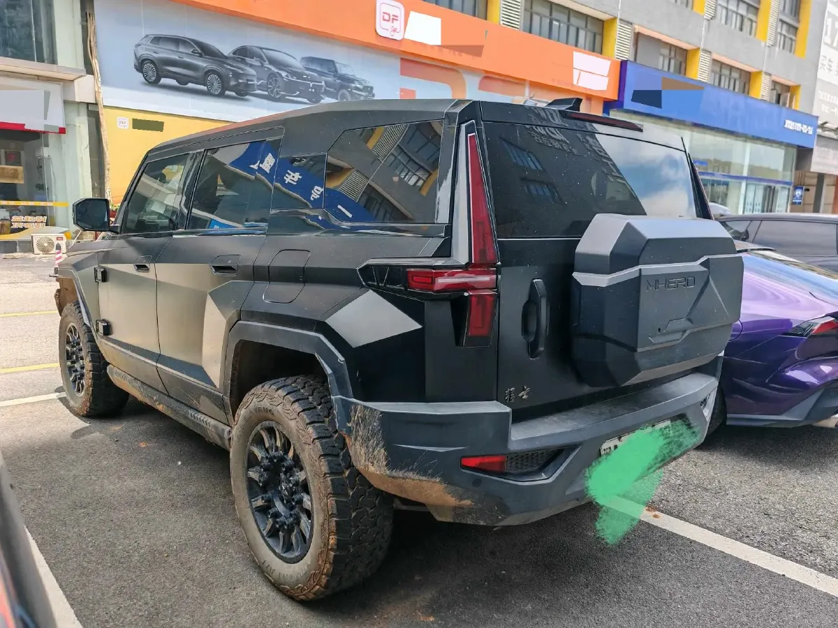 2023 M Hero 917 REEV 197HP 2AT REEV 65.8KWH,autocango,china used car exporter,china ev exporter,chinese used car exporter,chinese used ev exporter