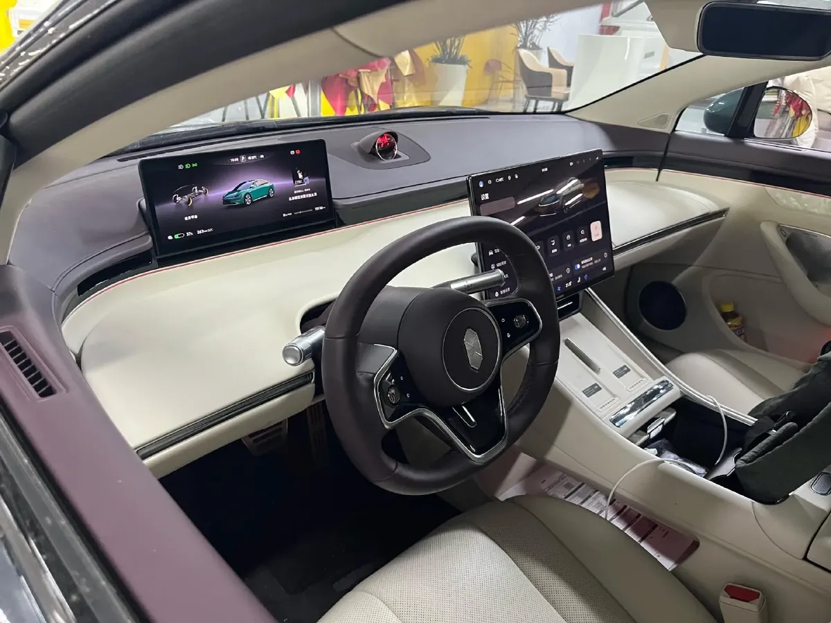 2025 Luxeed S7 BEV 82KWH,autocango,china used car exporter,china ev exporter,chinese used car exporter,chinese used ev exporter