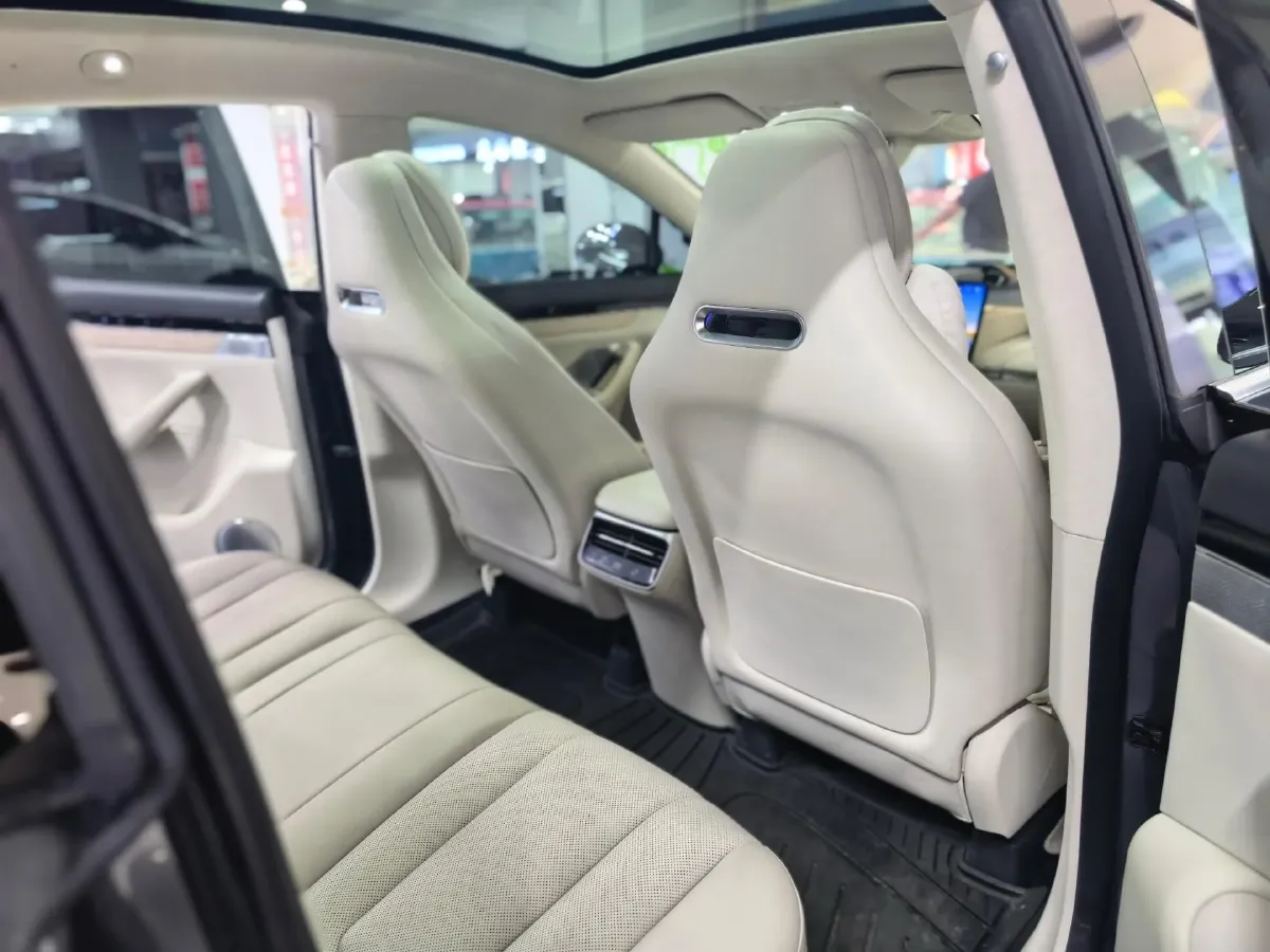 2024 HIMA R7 BEV 82KWH,autocango,china used car exporter,china ev exporter,chinese used car exporter,chinese used ev exporter