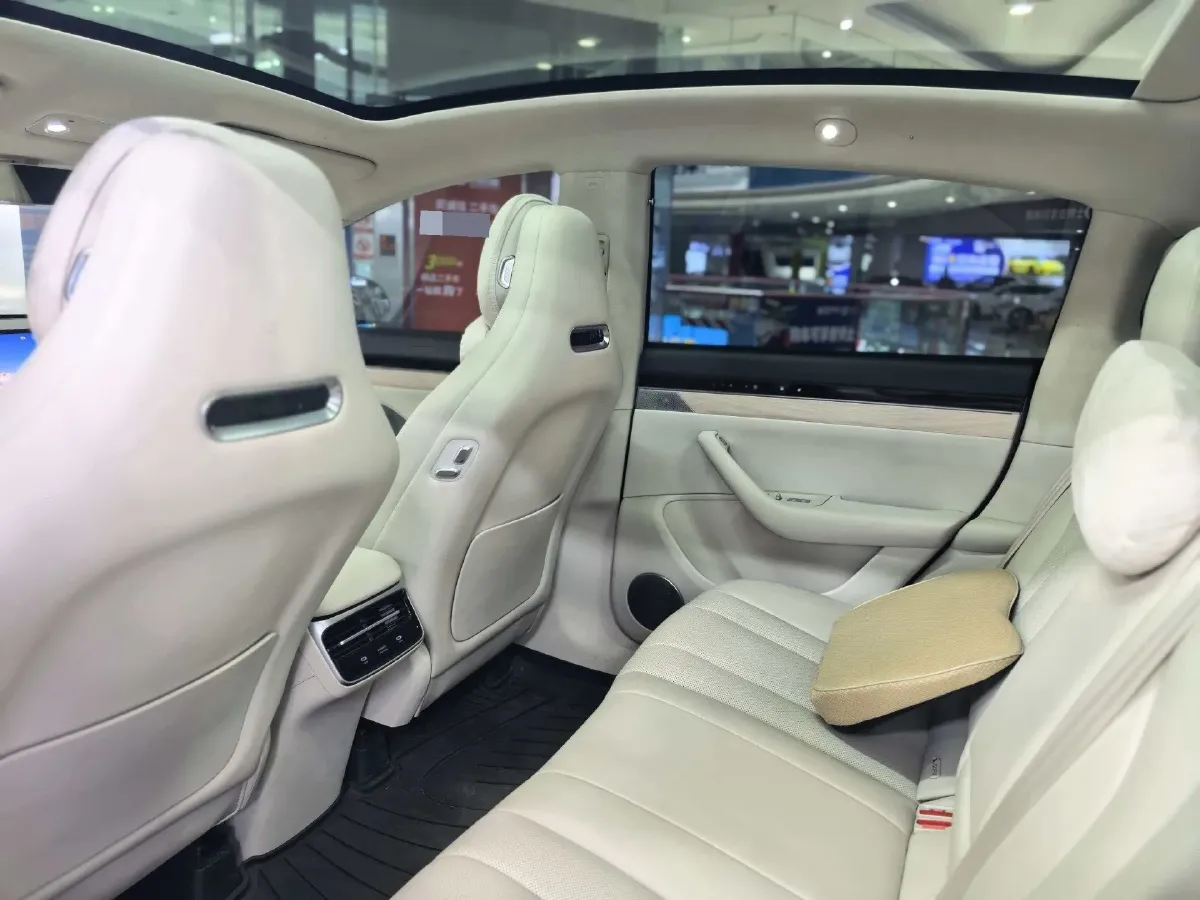 2024 HIMA R7 BEV 82KWH,autocango,china used car exporter,china ev exporter,chinese used car exporter,chinese used ev exporter