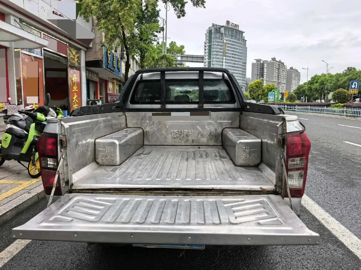 2019 Isuzu LingTuo 2.5T 150HP L4 6MT,autocango,china used car exporter,china ev exporter,chinese used car exporter,chinese used ev exporter