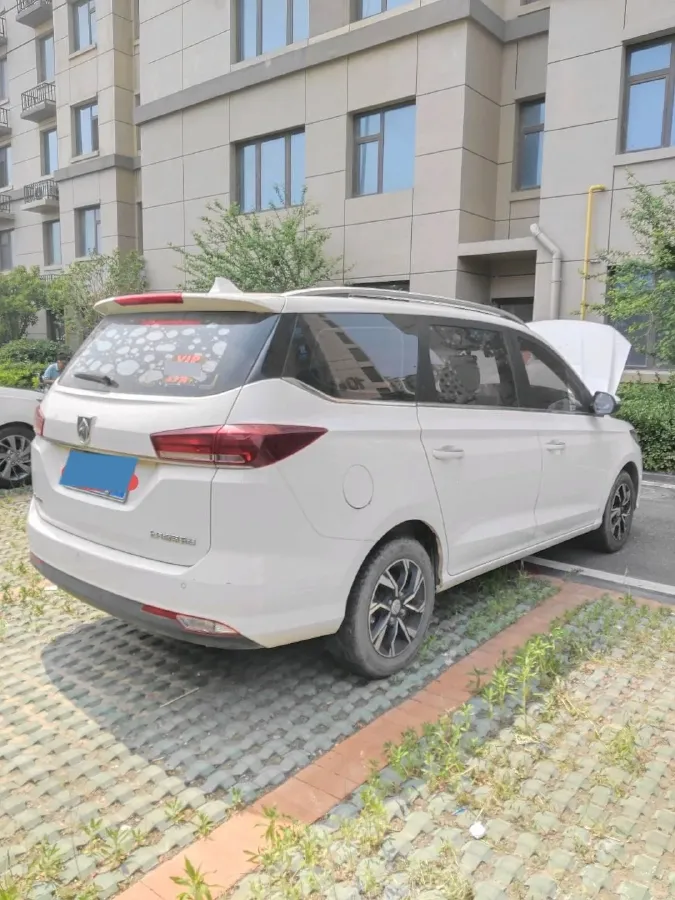 2018 BaoJun 360 1.5L 112HP L4 6MT,autocango,china used car exporter,china ev exporter,chinese used car exporter,chinese used ev exporter