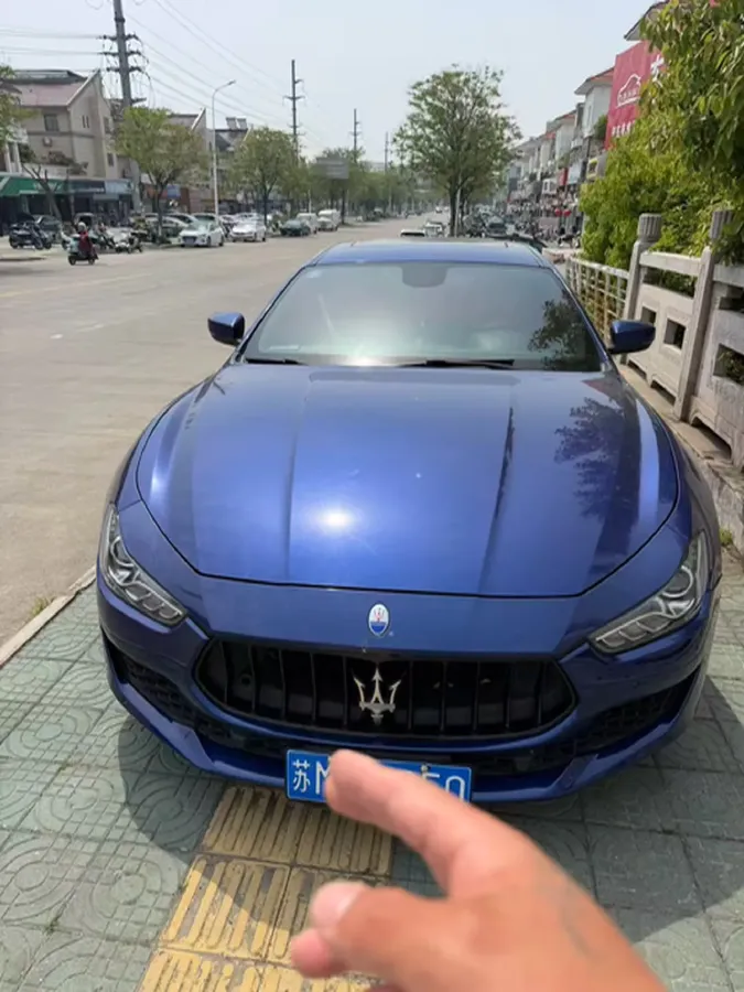 2018 Maserati Ghibli 3.0T 350HP V6 8AT,autocango,china used car exporter,china ev exporter,chinese used car exporter,chinese used ev exporter