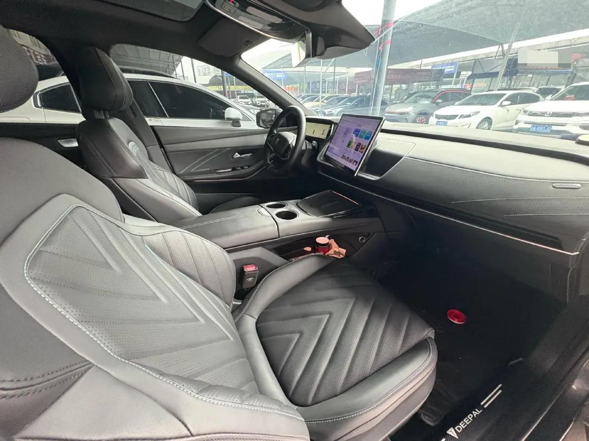 2025 Deepal SL03 1.5L 95HP L4 REEV 28.39KWH,autocango,china used car exporter,china ev exporter,chinese used car exporter,chinese used ev exporter