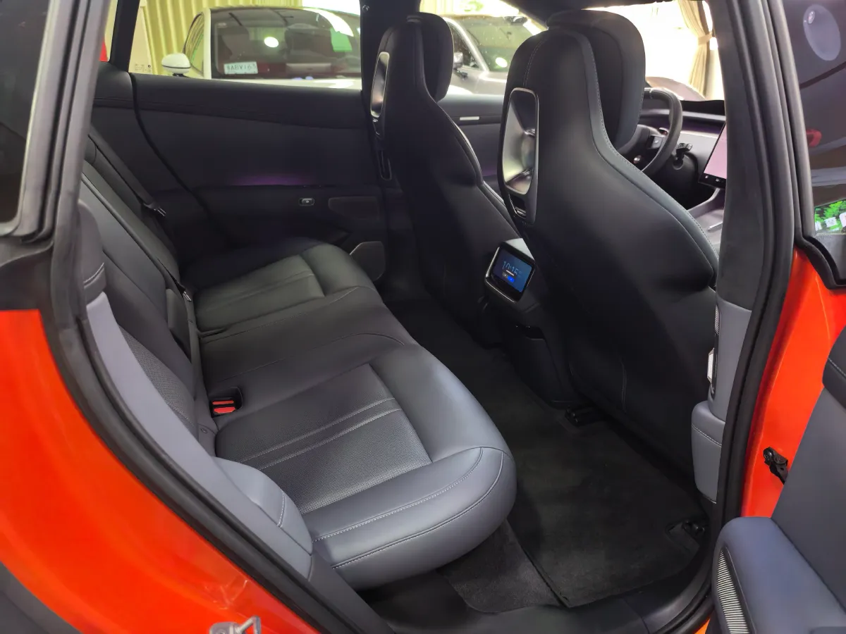 2025 MI YU7 BEV 101.7KWH,autocango,china used car exporter,china ev exporter,chinese used car exporter,chinese used ev exporter