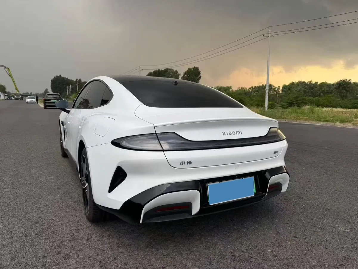 2024 MI SU7 BEV 73.6KWH,autocango,china used car exporter,china ev exporter,chinese used car exporter,chinese used ev exporter