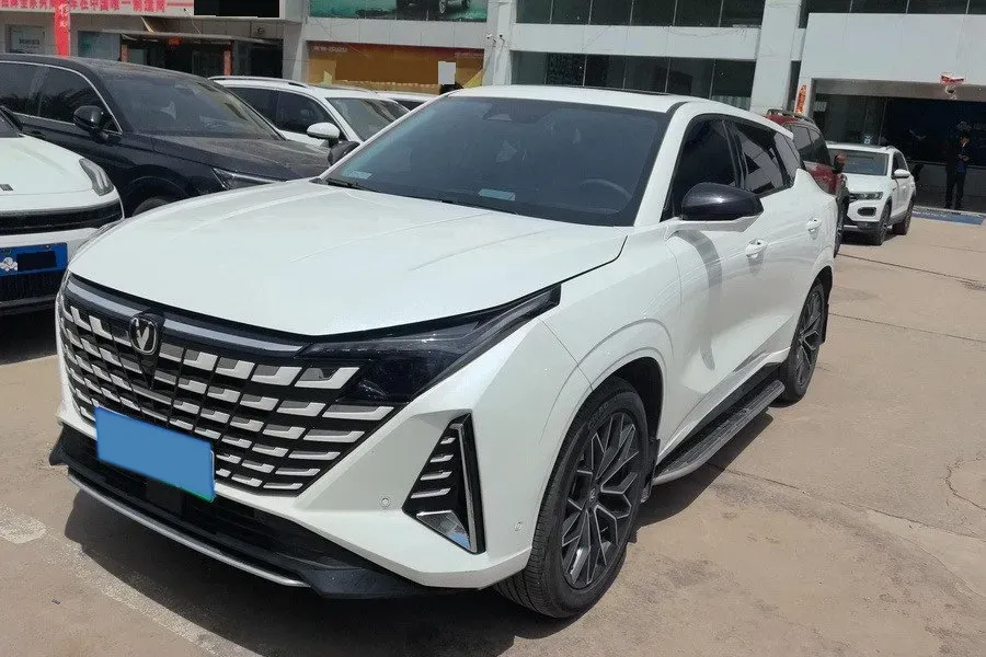 2024 ChangAn UNI-Z 1.5L 98HP L4 E-CVT PHEV 18.4KWH,autocango,china used car exporter,china ev exporter,chinese used car exporter,chinese used ev exporter