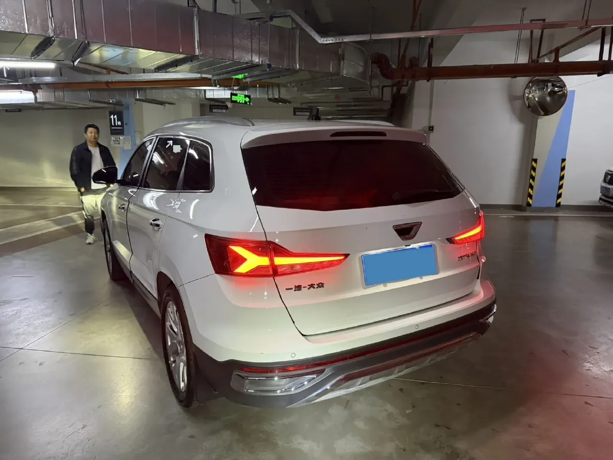2021 Jetta VS7 1.4T 150HP L4 6AT,autocango,china used car exporter,china ev exporter,chinese used car exporter,chinese used ev exporter