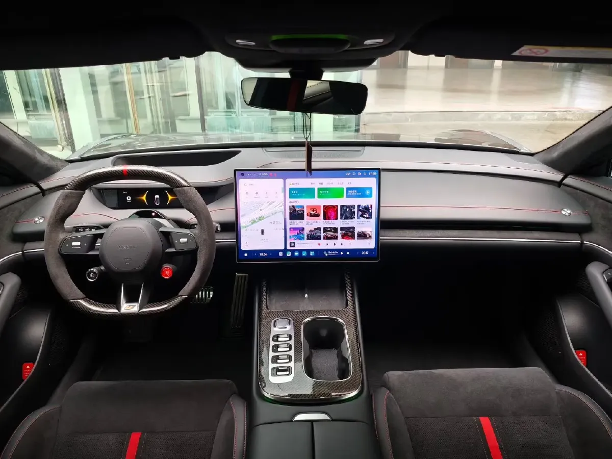2025 MI SU7 Ultra BEV 93.7KWH,autocango,china used car exporter,china ev exporter,chinese used car exporter,chinese used ev exporter