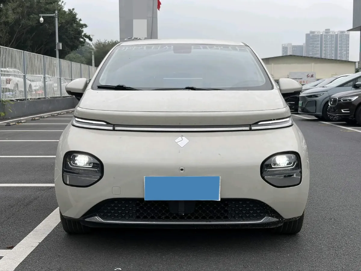 2023 BaoJun Cloud BEV 37.9KWH,autocango,china used car exporter,china ev exporter,chinese used car exporter,chinese used ev exporter