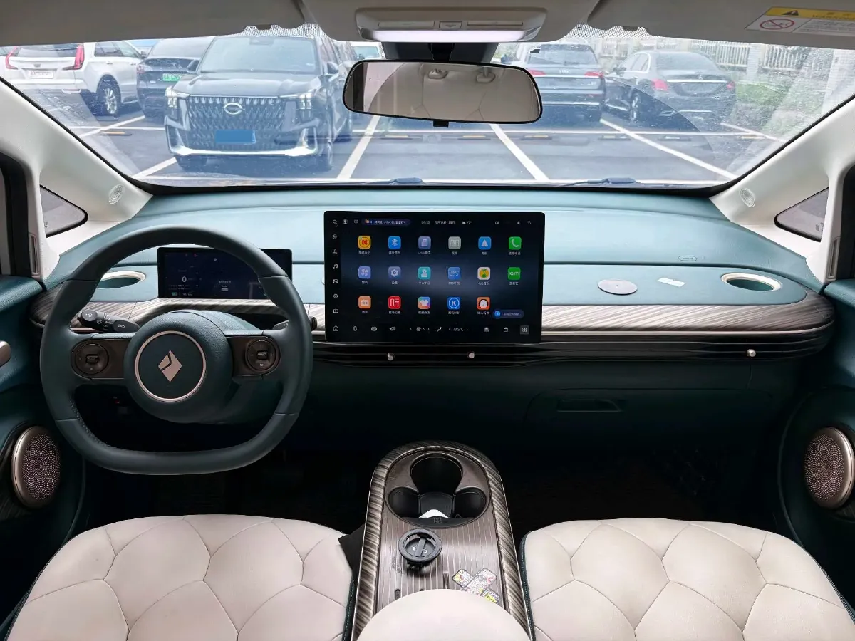 2023 BaoJun Cloud BEV 37.9KWH,autocango,china used car exporter,china ev exporter,chinese used car exporter,chinese used ev exporter