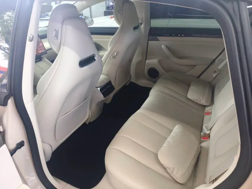 2025 Luxeed S7 BEV 82KWH,autocango,china used car exporter,china ev exporter,chinese used car exporter,chinese used ev exporter