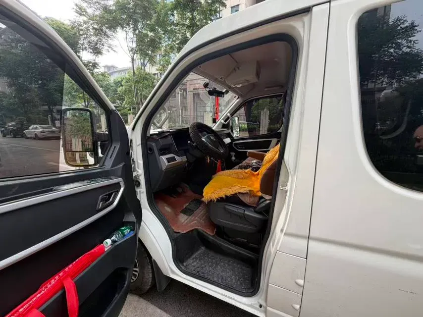 2021 JMC TeShun 2.8T 122HP L4 5MT,autocango,china used car exporter,china ev exporter,chinese used car exporter,chinese used ev exporter