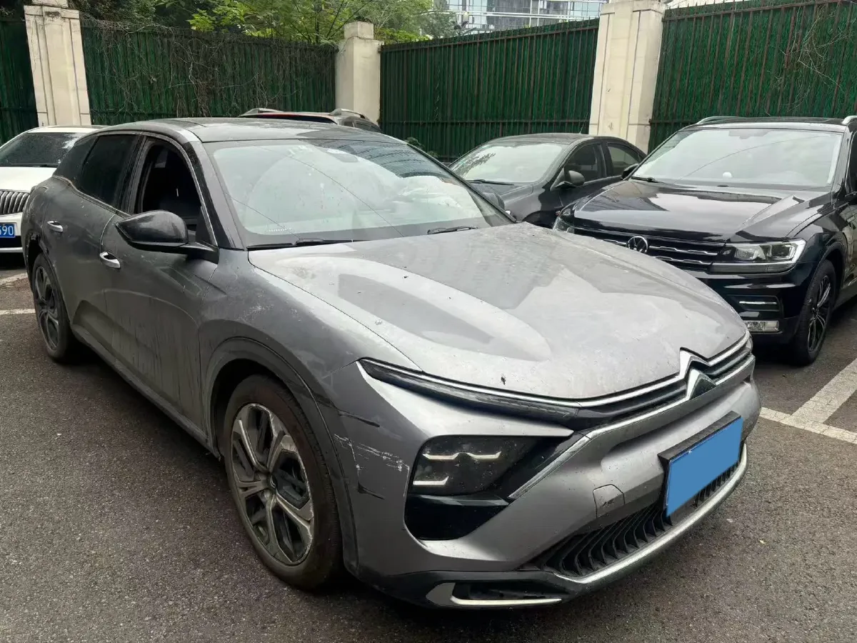 2021 Citroen C5 X 1.6T 175HP L4 8AT,autocango,china used car exporter,china ev exporter,chinese used car exporter,chinese used ev exporter