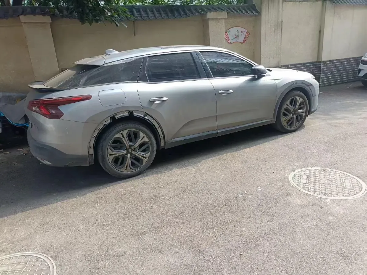 2021 Citroen C5 X 1.6T 175HP L4 8AT,autocango,china used car exporter,china ev exporter,chinese used car exporter,chinese used ev exporter